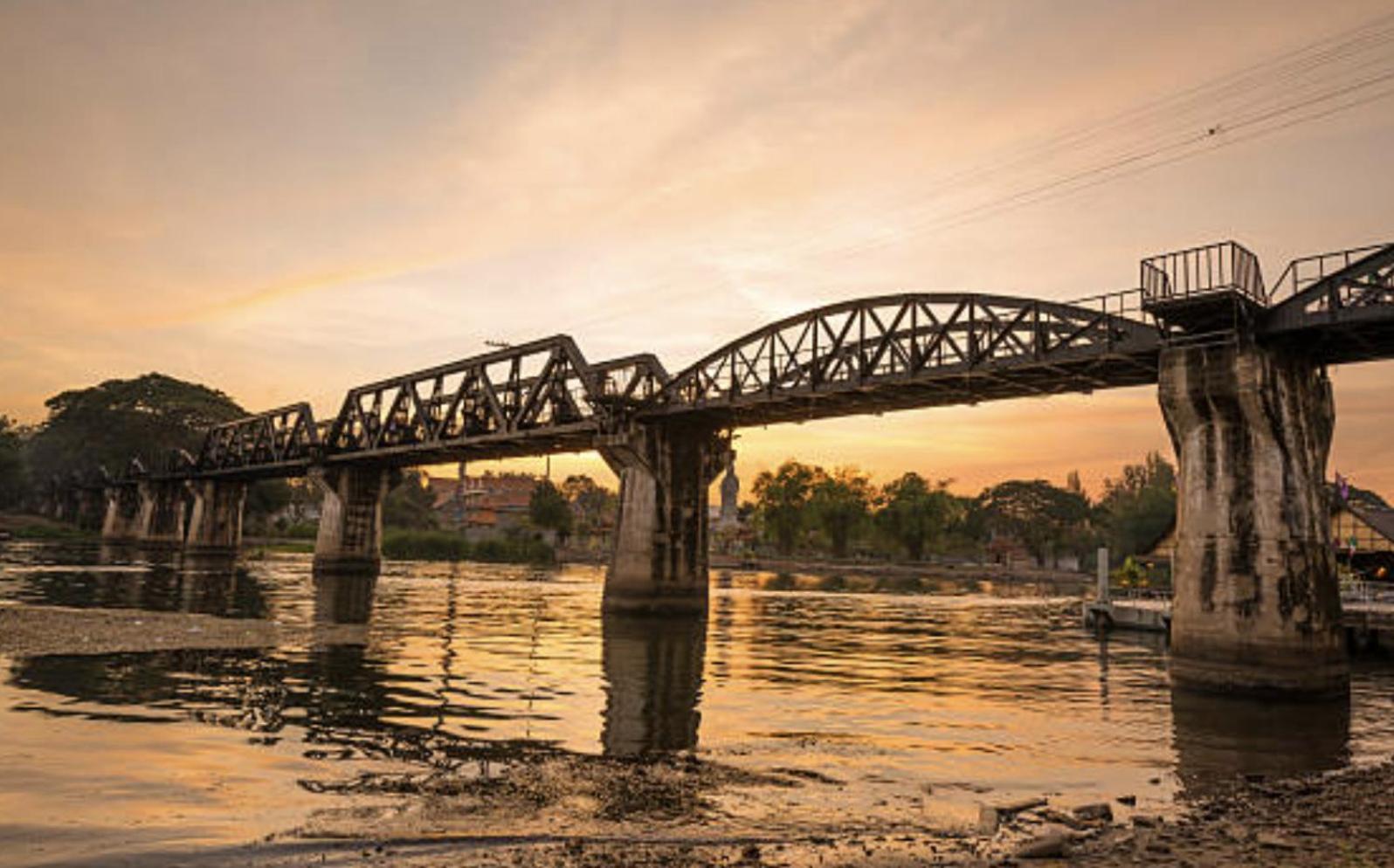 Noot'S Bar And Guesthouse Kanchanaburi Exterior foto