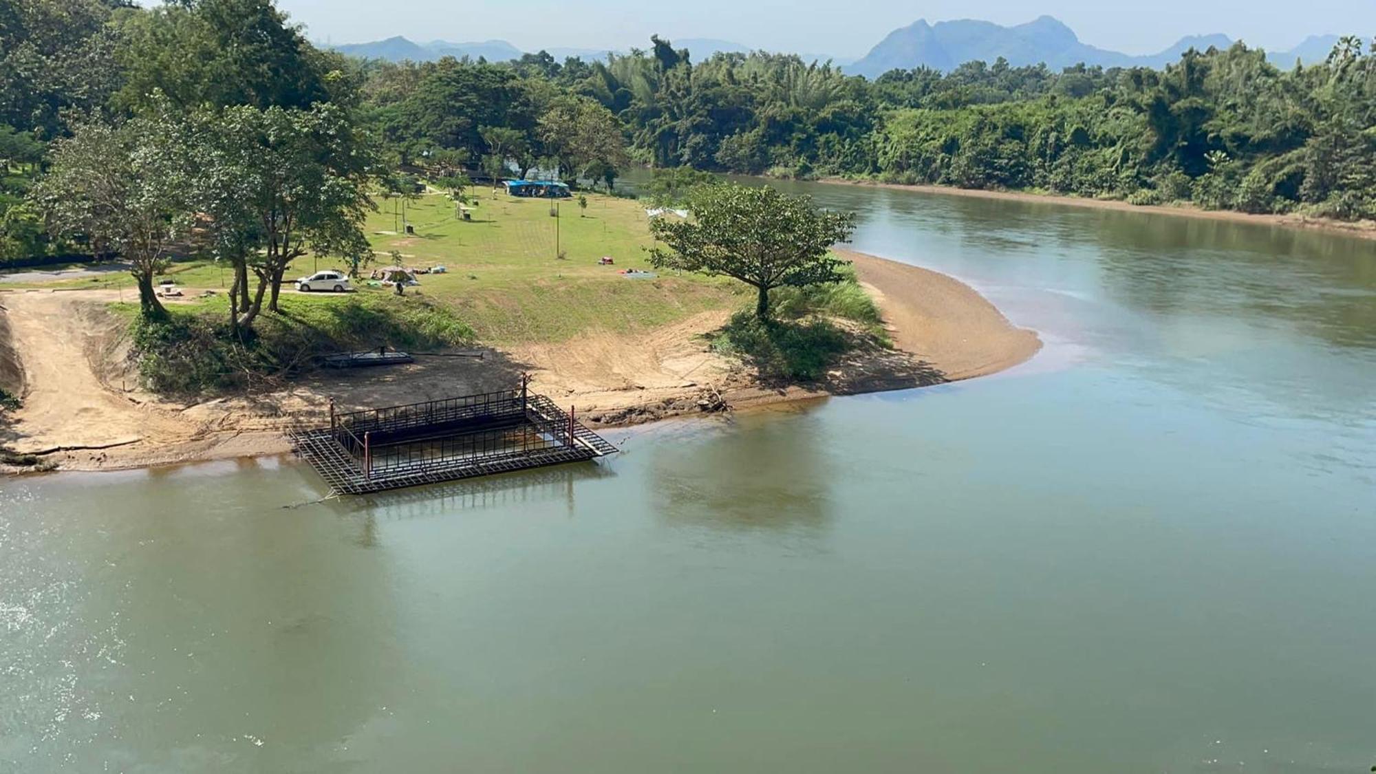 Noot'S Bar And Guesthouse Kanchanaburi Exterior foto
